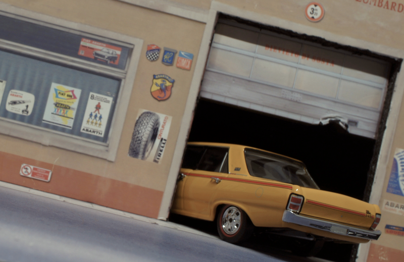 Illustration for article titled Vegemite Wednesday: Chrysler VG Valiant Pacer Sedan